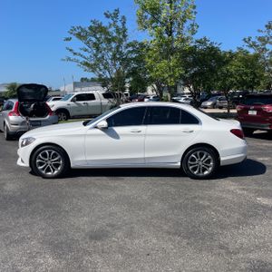 صورة 3 لـ 2015 Mercedes-BENZ C-CLASS