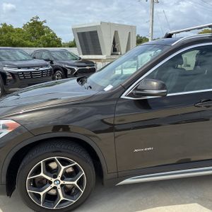 BMW X1 xDrive28i - 2