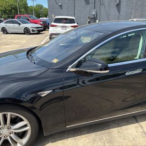 TESLA MODEL S BASE - 2