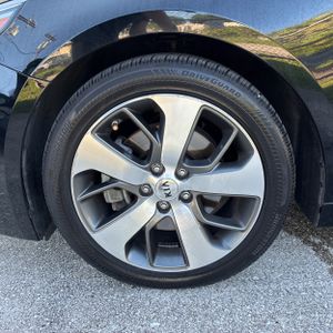 2019 KIA OPTIMA S — миниатюра 17