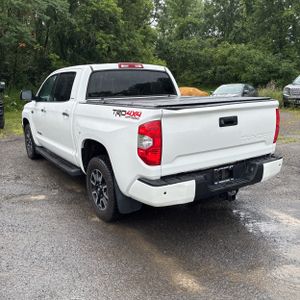 2019 Toyota TUNDRA LIMITED photo 5