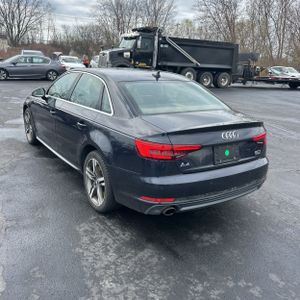 AUDI A4 2.0T PREMIUM - 5