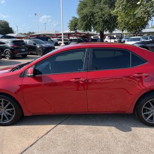 2017 Toyota COROLLA SE 照片 4