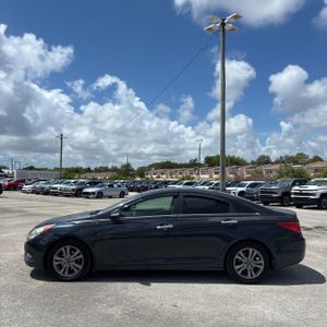 HYUNDAI SONATA LIMITED - 3