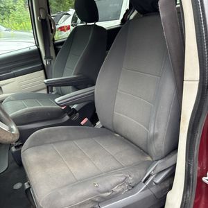 2009 Dodge GRAND CARAVAN SE — миниатюра 32