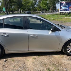 2011 Chevrolet CRUZE LS — миниатюра 11