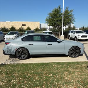 BMW 760I XDRIVE - 10