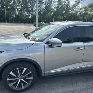 صورة 2 لـ 2025 Acura MDX W/TECH