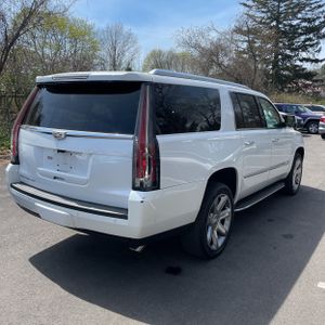 CADILLAC ESCALADE ESV LUXURY - 8