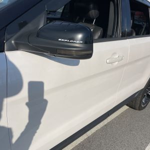 FORD EXPLORER SPORT - 4