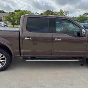 FORD F-150 LARIAT - 10