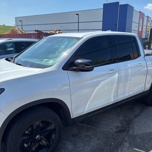 HONDA RIDGELINE BLACK EDITION - 2