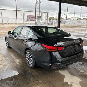 NISSAN ALTIMA SV FWD - 5