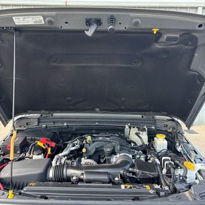 صورة مصغرة 41 لـ 2023 JEEP GLADIATOR SPORT