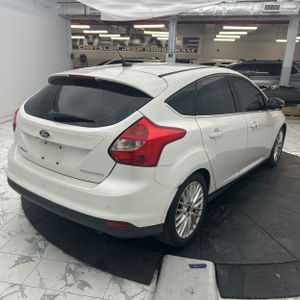 FORD FOCUS TITANIUM - 8