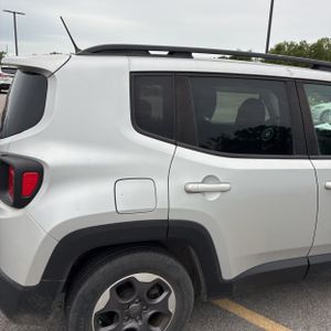 2015 JEEP RENEGADE LATITUDE — фото 9