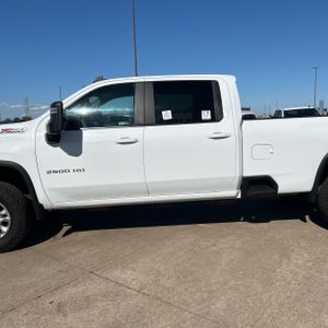 CHEVROLET SILVERADO 2500HD LT - 4