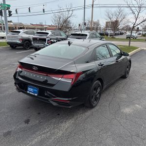 HYUNDAI ELANTRA SEL - 8