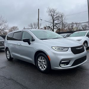 CHRYSLER PACIFICA TOURING L - 10