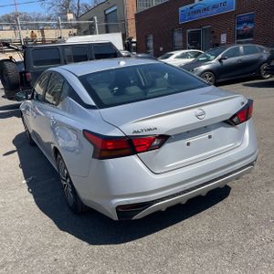 NISSAN ALTIMA SV FWD - 5