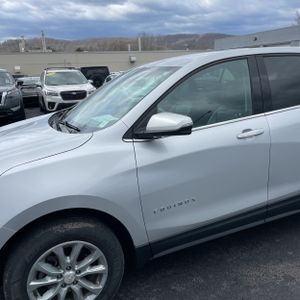 CHEVROLET EQUINOX LT - 2