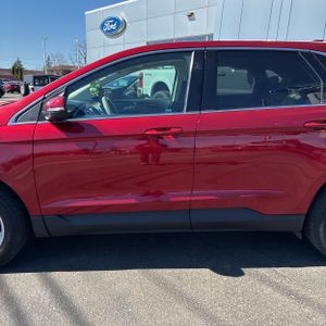 FORD EDGE SEL - 4