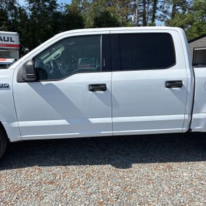 FORD F-150 XLT - 4