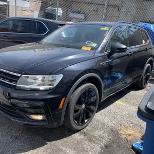 VOLKSWAGEN TIGUAN SE R-LINE BLACK 4MOTION - 1