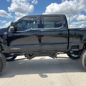 FORD F-250 SUPER DUTY LARIAT - 4