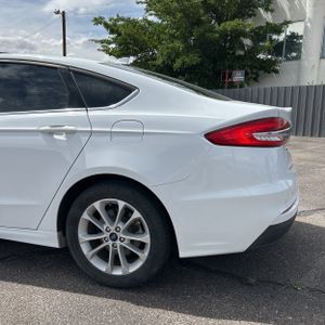FORD FUSION SE - 6