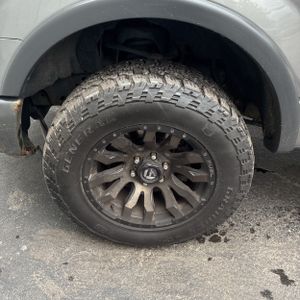 صورة مصغرة 13 لـ 2013 FORD F-150 FX4