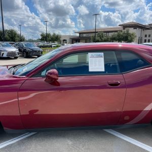 2023 Dodge CHALLENGER GT — фото 4