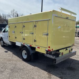 FORD E-450 CUTAWAY - 5