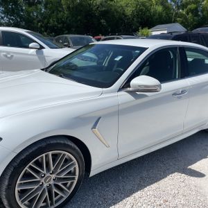 2020 Genesis G70 2.0T — фото 2