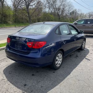 HYUNDAI ELANTRA GLS - 8