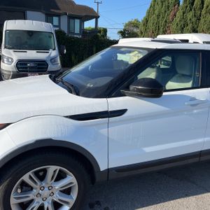 2018 LAND Rover RANGE ROVER EVOQUE SE — фото 2
