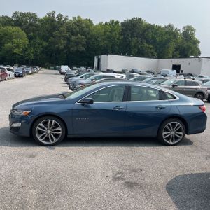 2024 Chevrolet MALIBU LT 照片 3