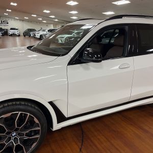BMW X7 M60I - 2