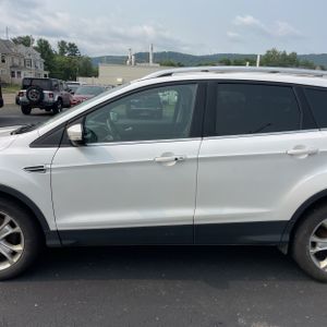صورة 4 لـ 2016 FORD ESCAPE TITANIUM