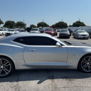 2019 Chevrolet CAMARO SS — миниатюра 11