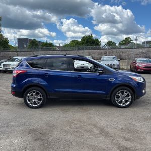 FORD ESCAPE SEL - 10