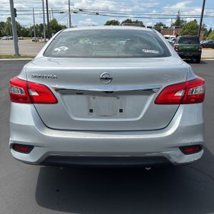 2018 Nissan SENTRA S — фото 7