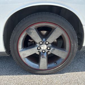 2013 Dodge CHALLENGER R/T PLUS — миниатюра 17