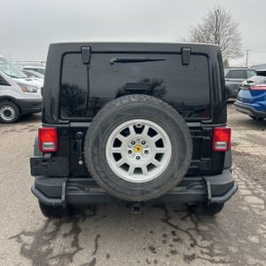 JEEP WRANGLER UNLIMITED SAHARA - 7