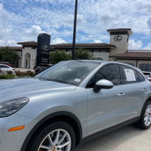 PORSCHE CAYENNE COUPE - 2