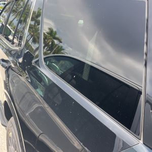 2024 Chevrolet TAHOE LS photo 3
