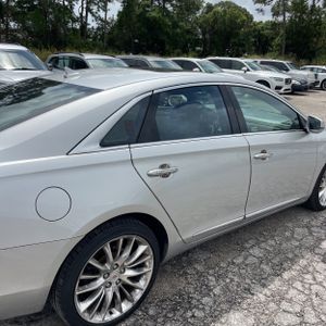 CADILLAC XTS PLATINUM COLLECTION - 9