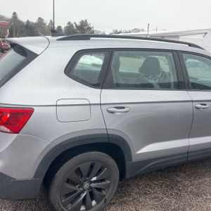 VOLKSWAGEN TAOS S 4MOTION - 9