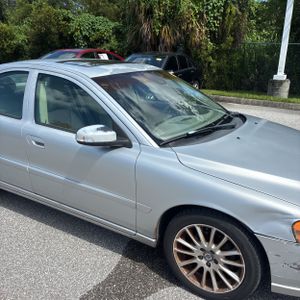 2007 Volvo S60 2.5T — фото 13