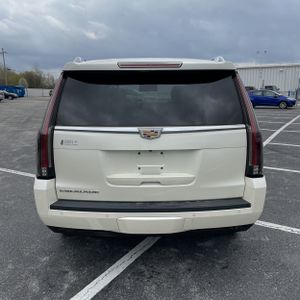 CADILLAC ESCALADE LUXURY - 7